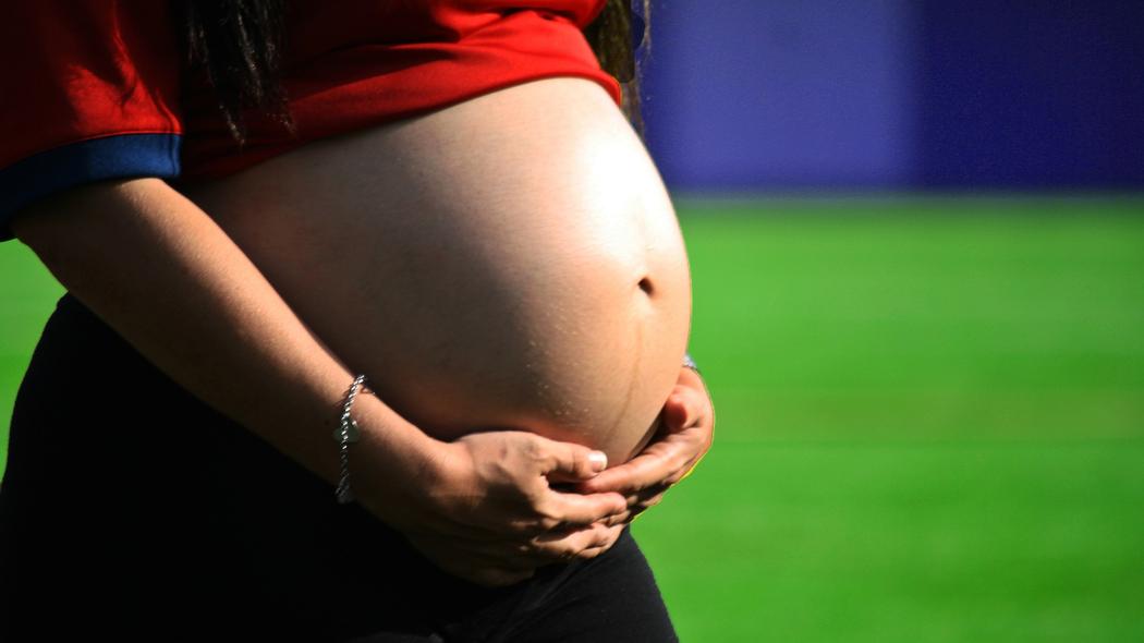 ιστοσελίδες γνωριμιών για την εγκυμοσύνη να βγαίνεις με τη δική σου φυλή ρατσιστή
