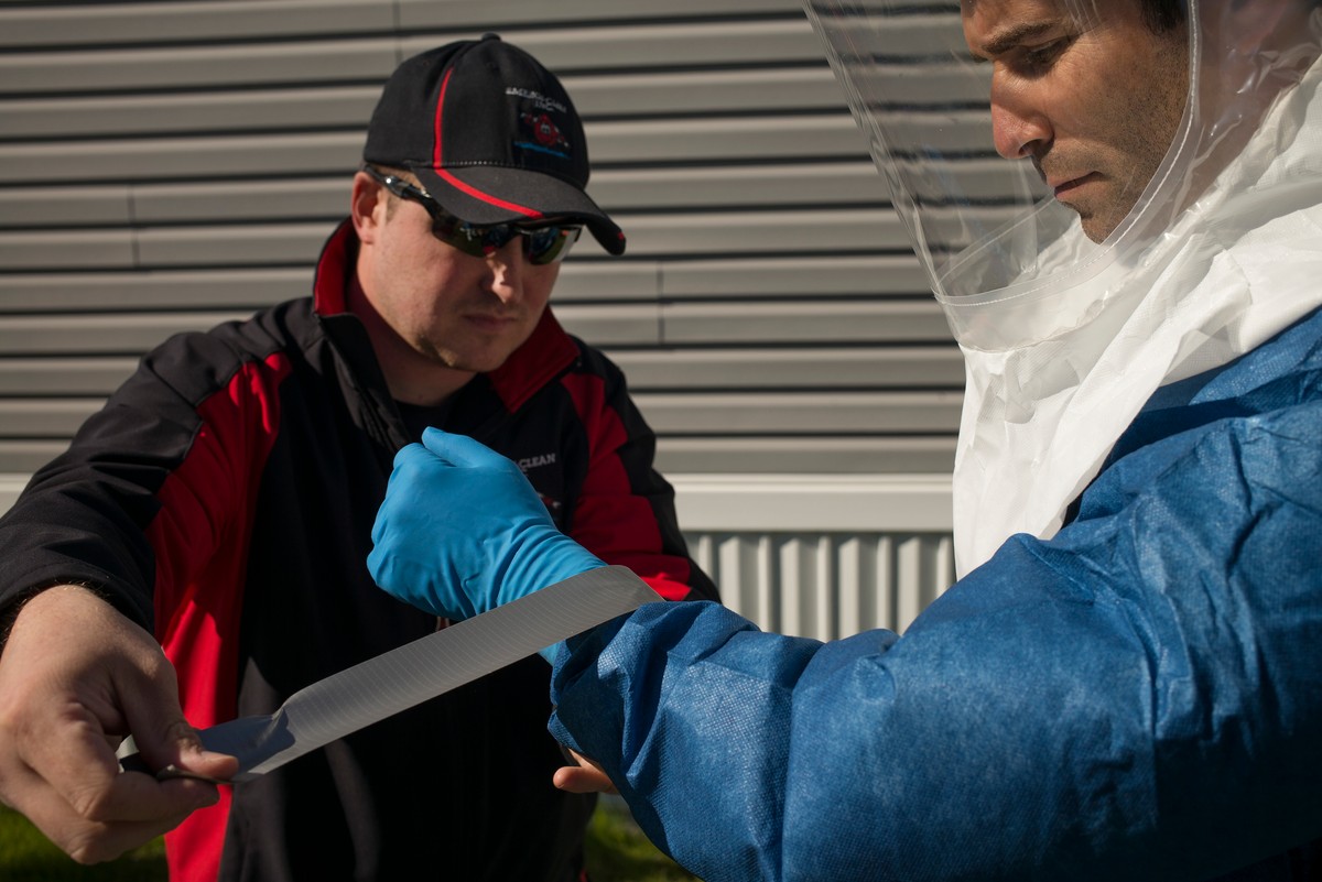This Is What It's Like to Be a Crime Scene Cleaner VICE
