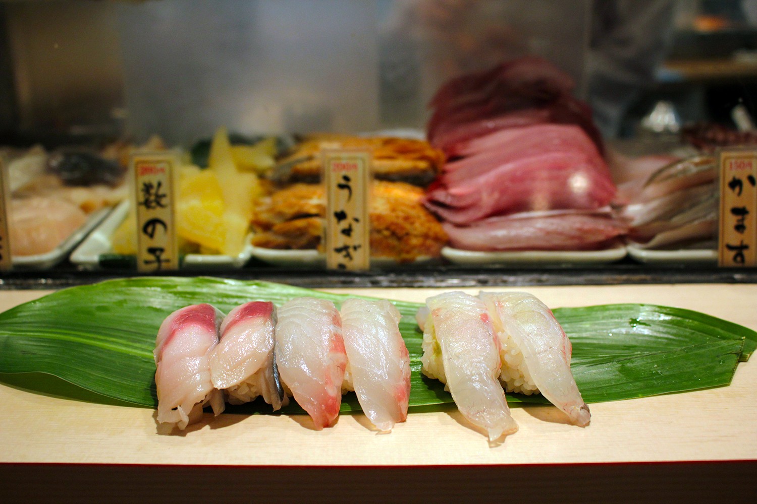 Niguri Sex - How to Eat Sushi, According to Tsukiji Fishmongers