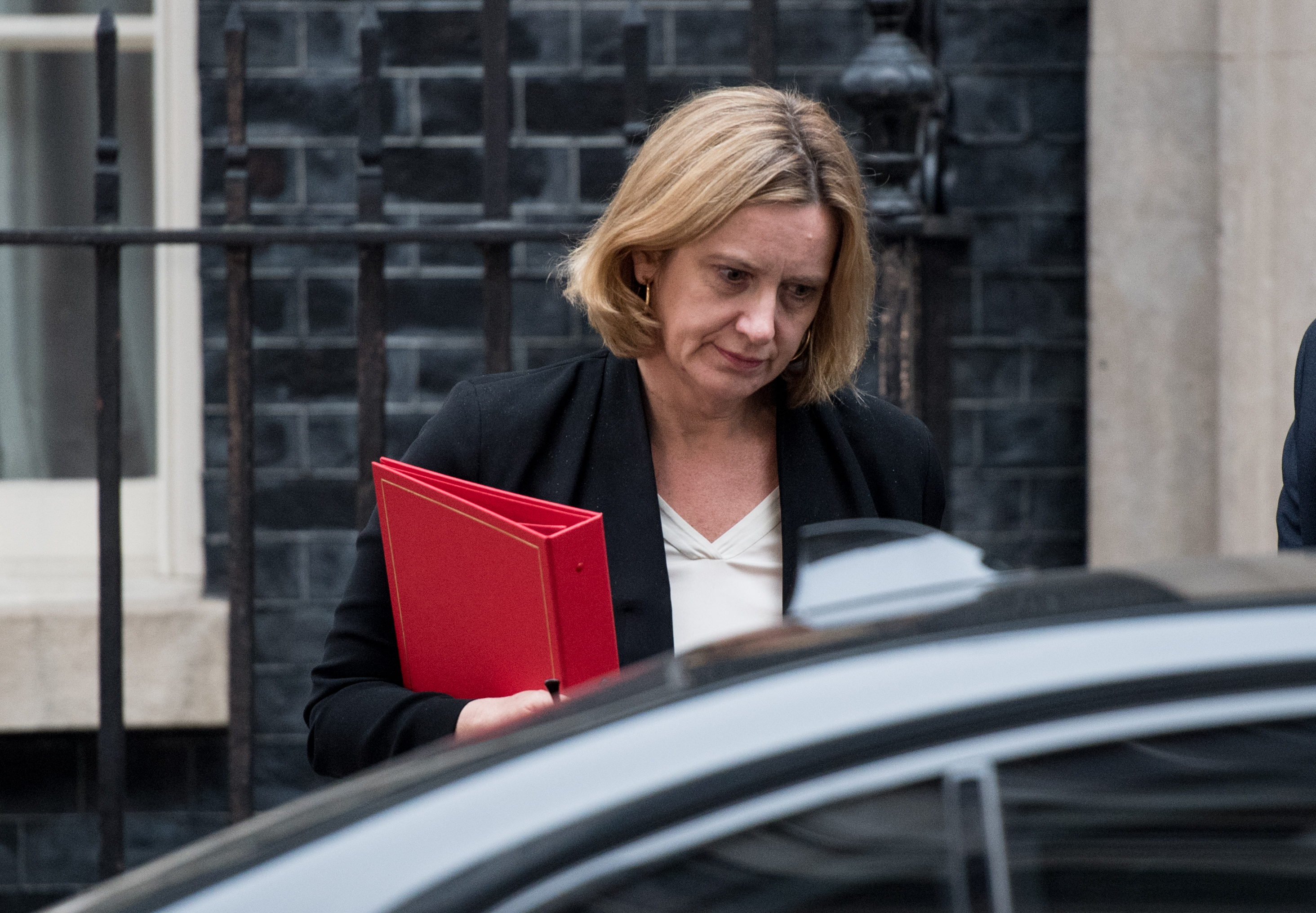 home secretary amber rudd        
        <figure class=