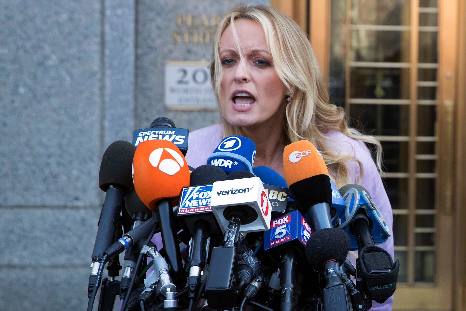 Here's why Trump's motive in the Stormy Daniels payoff matters – VICE News