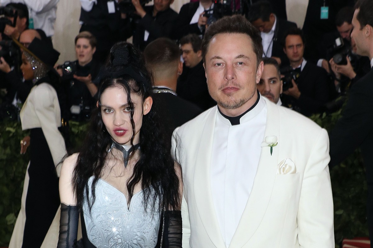 Os seis estágios ao saber que a Grimes tá namorando o Elon Musk - VICE