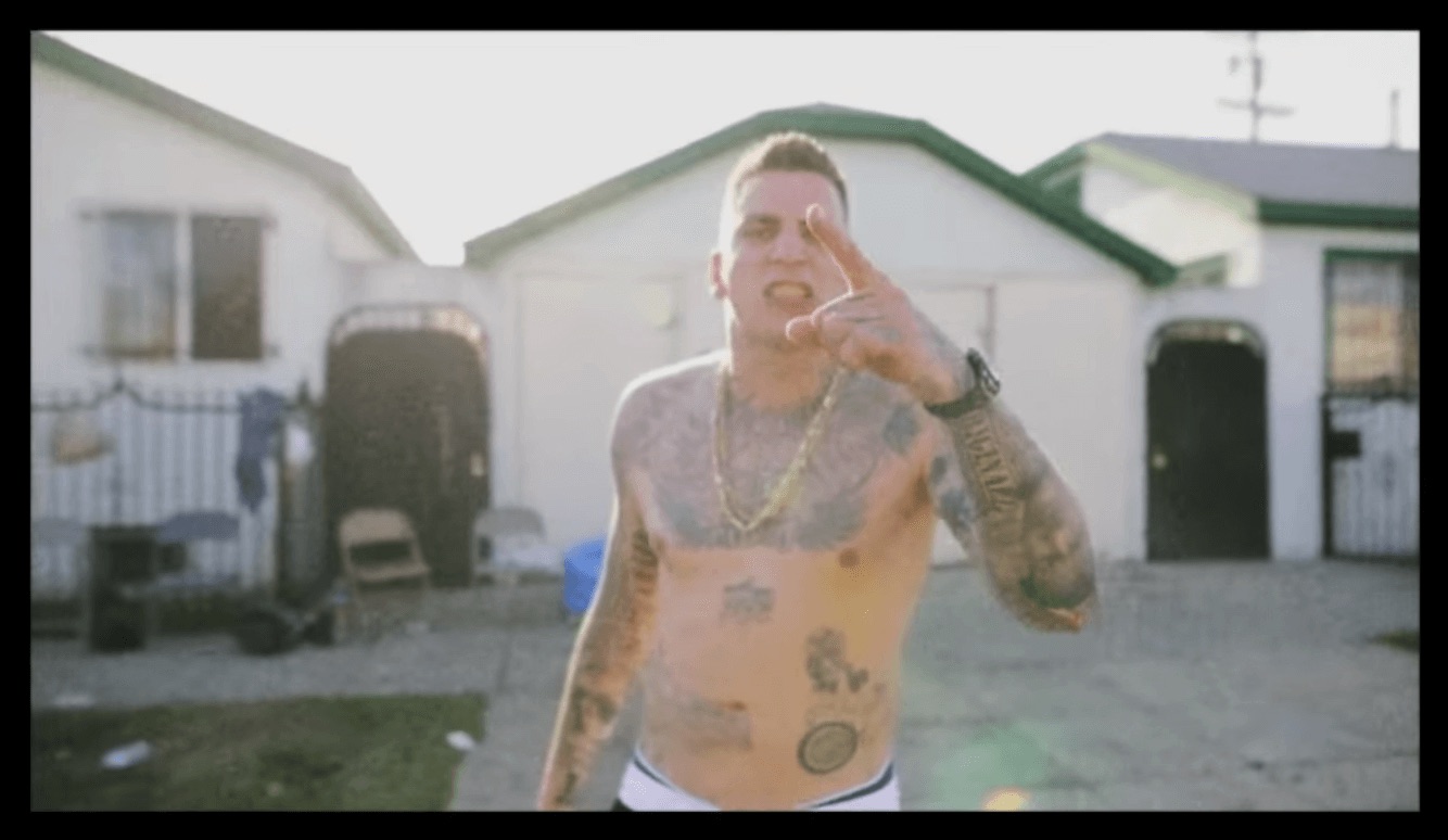 Direkt Aus Compton Gzuz Haut Neues Video Zu Warum Raus