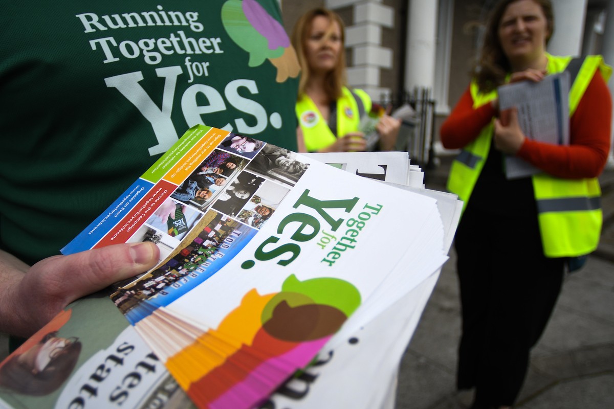 Irish Citizens Are Getting Crowdfunded Flights Home To Vote In The 8922