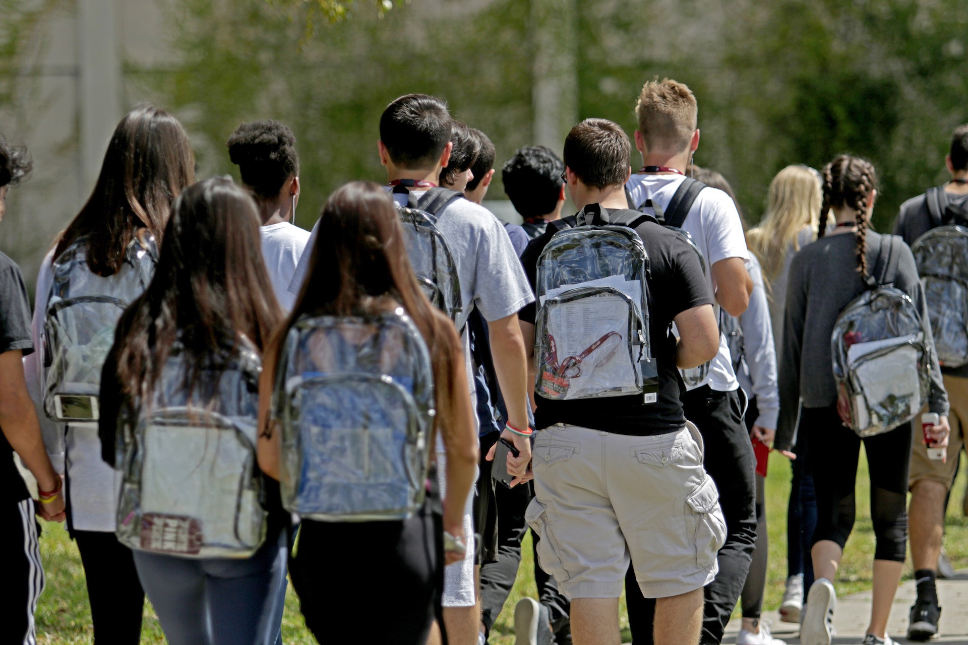 These 8th graders got bulletproof backpack shields as a to high school” gift VICE News
