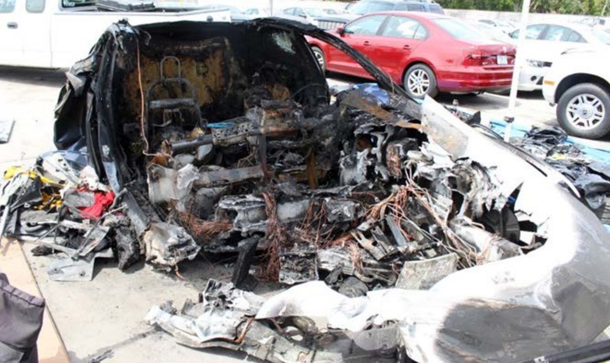 Tesla Battery Caught Fire Twice After Fatal Crash, Investigation Finds