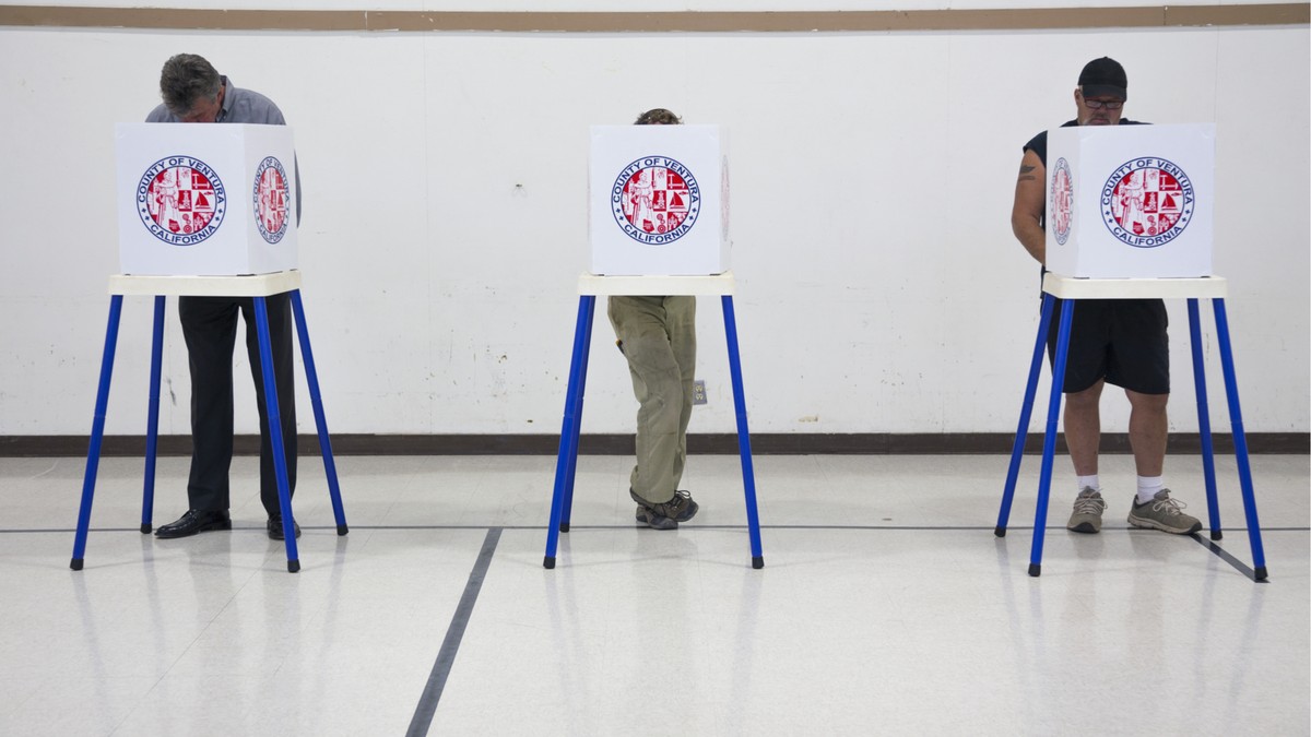 Top Voting Machine Vendor Admits It Installed Remote-Access Software on Systems Sold to States