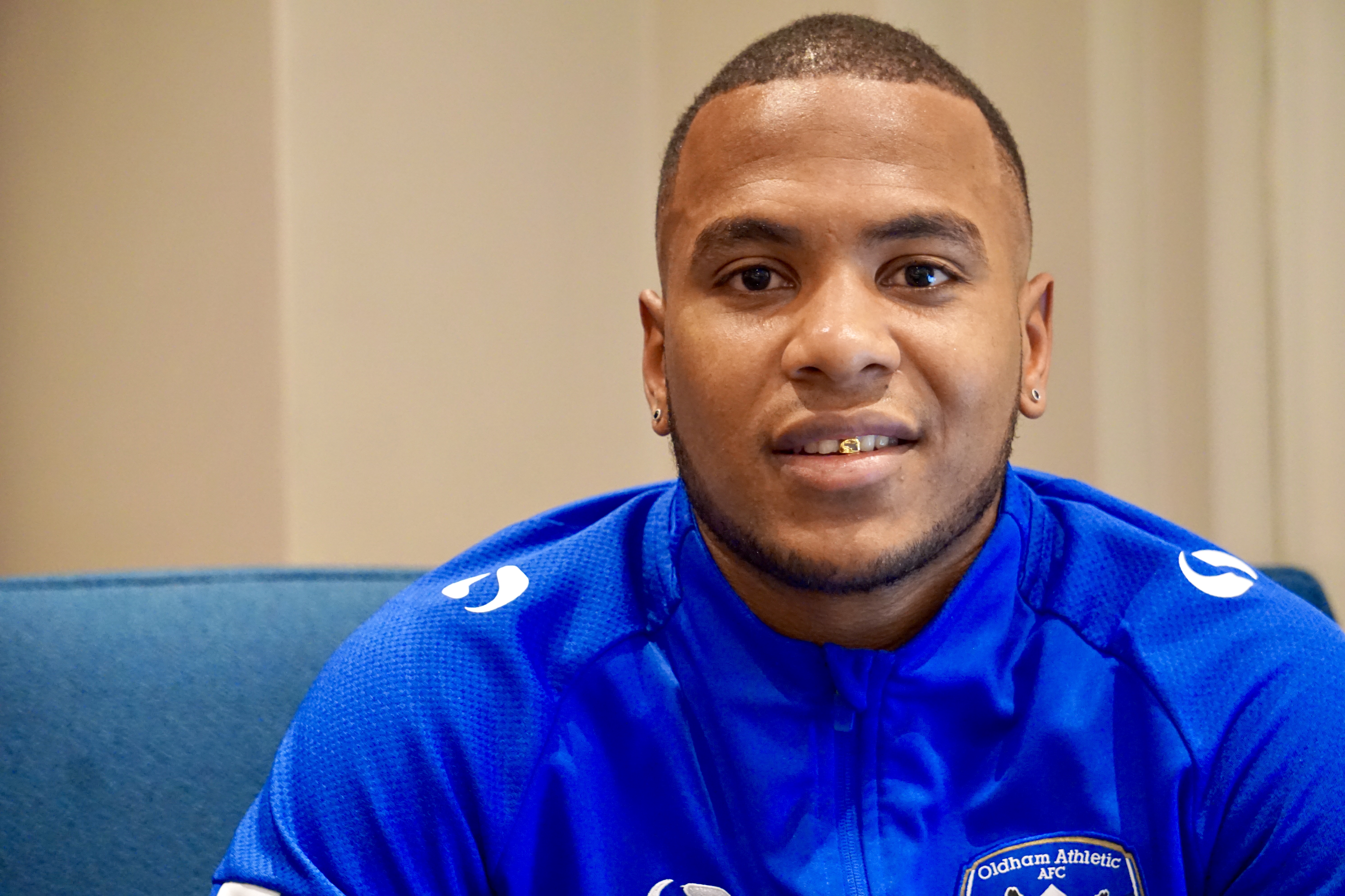 Hoe Curaçaos international Gevaro Nepomuceno bij Oldham Athletic belandde