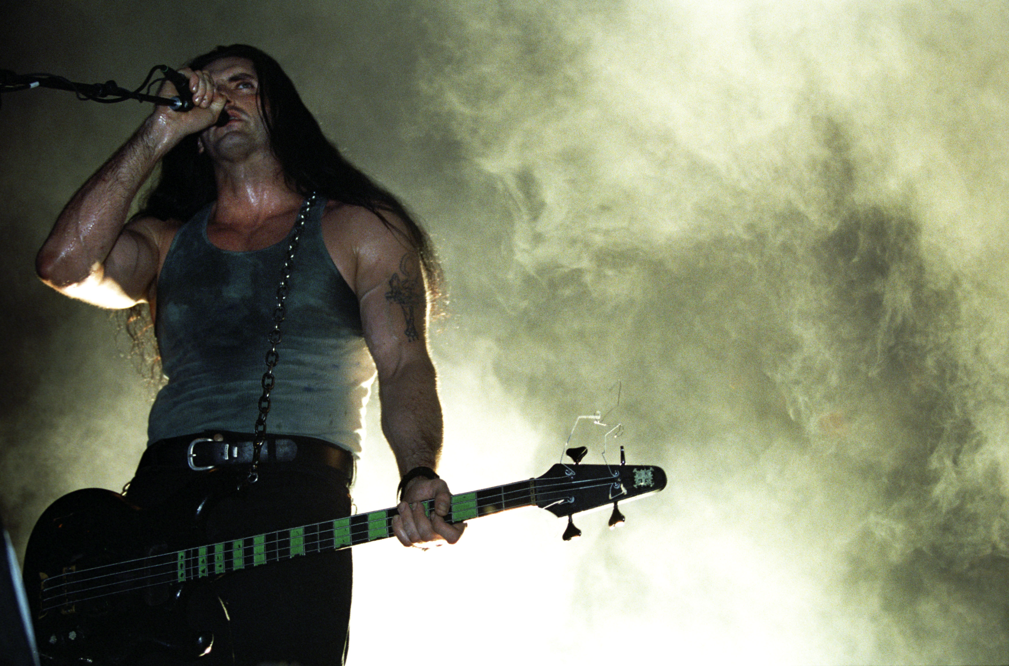 Why I Still Love Peter Steele Goth Metals Late Vampire King To Death