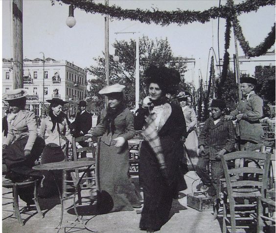 μαύρο σπιτικό λεσβίεςμεγάλα πουλιά και πούτσες
