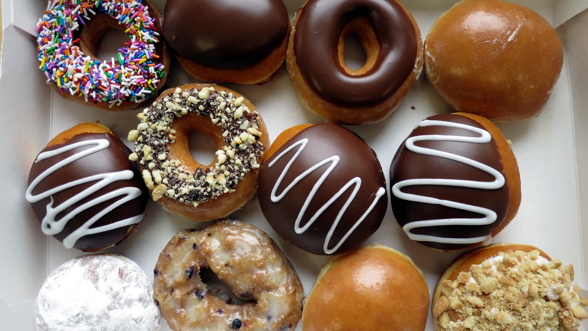 Krispy Kreme Worker Tries to Bribe Arresting Officer with Free Doughnuts