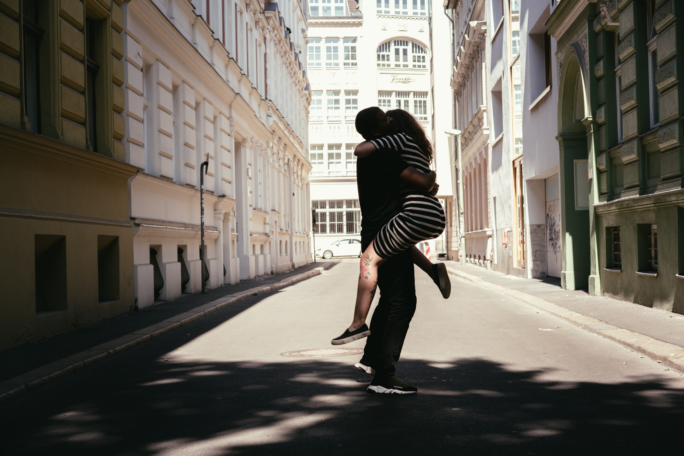Seit ich mit meinem Schwarzen Freund zusammen bin, hat sich mein Blick auf Deutschland verändert