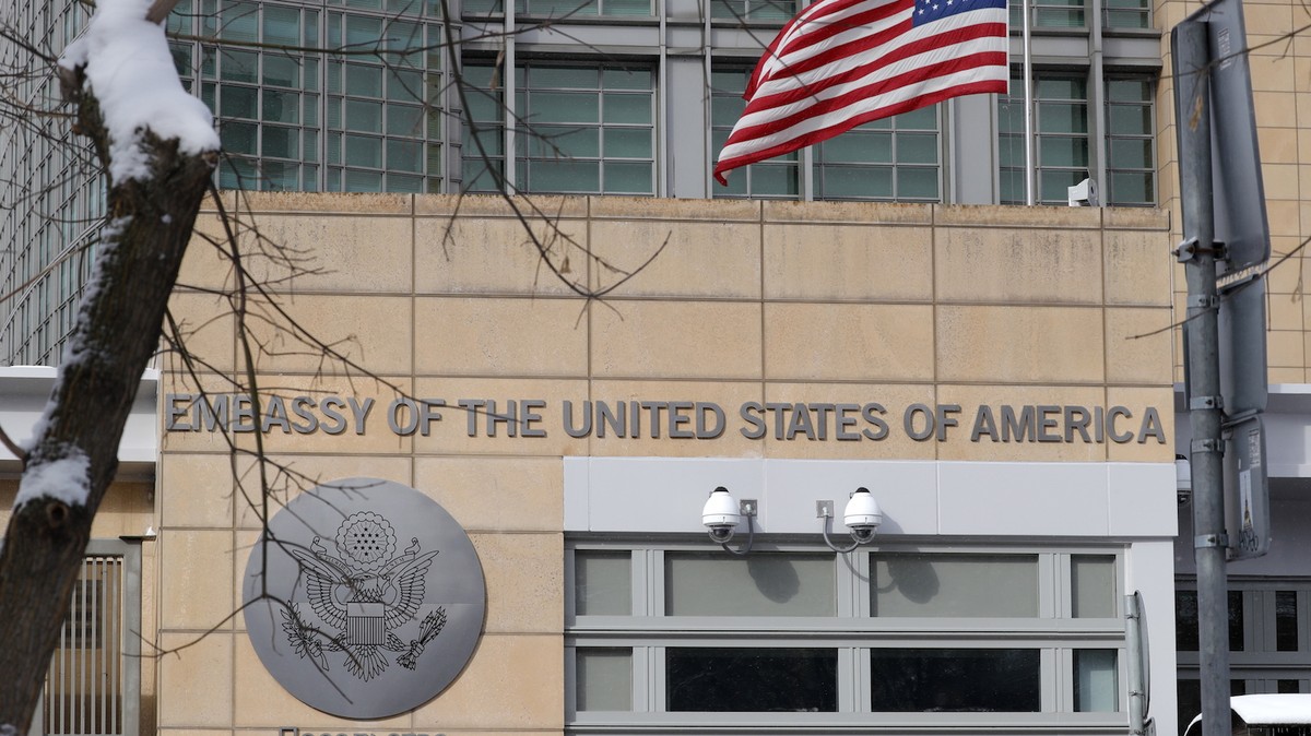 a-u-s-embassy-worker-in-moscow-was-caught-leaking-information-to-the