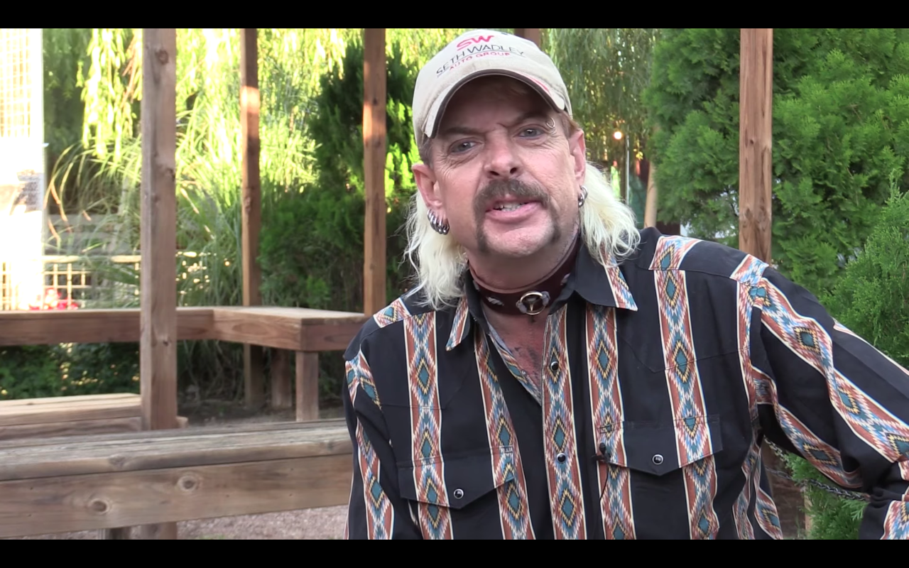 The Strange Case of 'Joe Exotic,' the Zookeeper Accused of ...