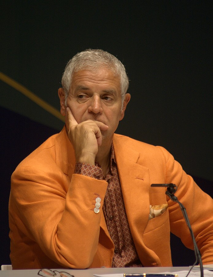 Hanno appena aumentato la pena a Roberto Formigoni