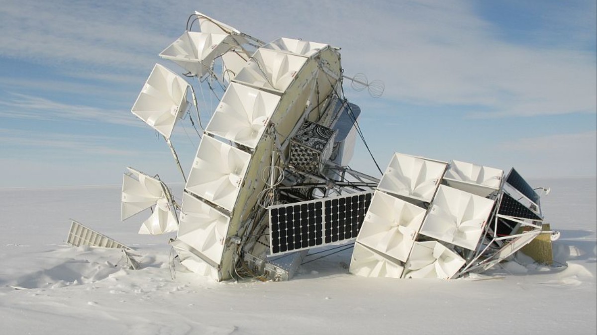 Mysterious Cosmic Rays Shooting From The Ground In Antarctica Could Break Physics 1848