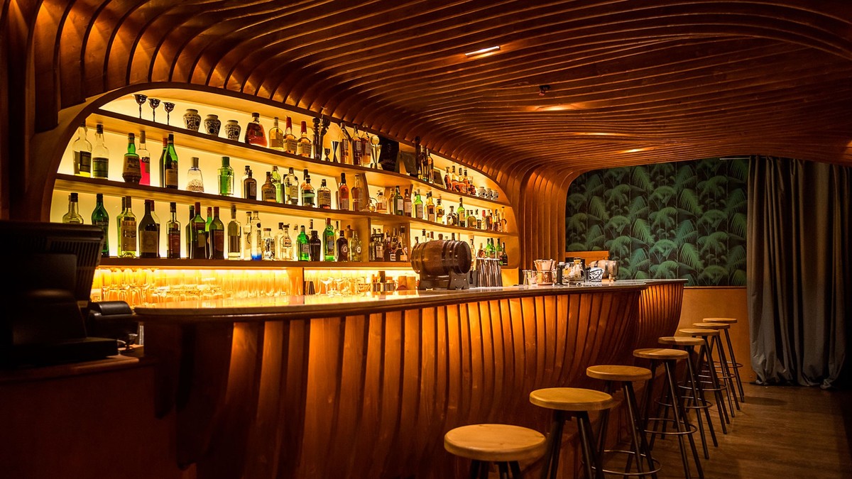 Best Bars In Barcelona Departures Amuse best-bars-in-barcelona-departures-amuse