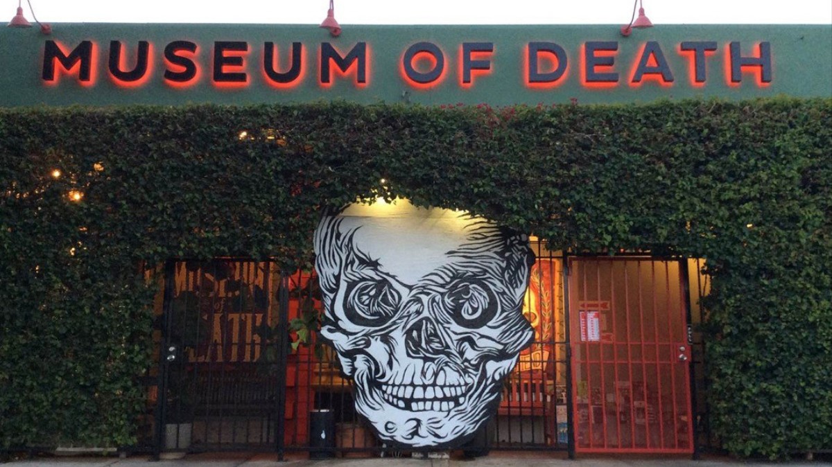 LA's Museum of Death Proves We’ve Always Been Obsessed With Crime - VICE