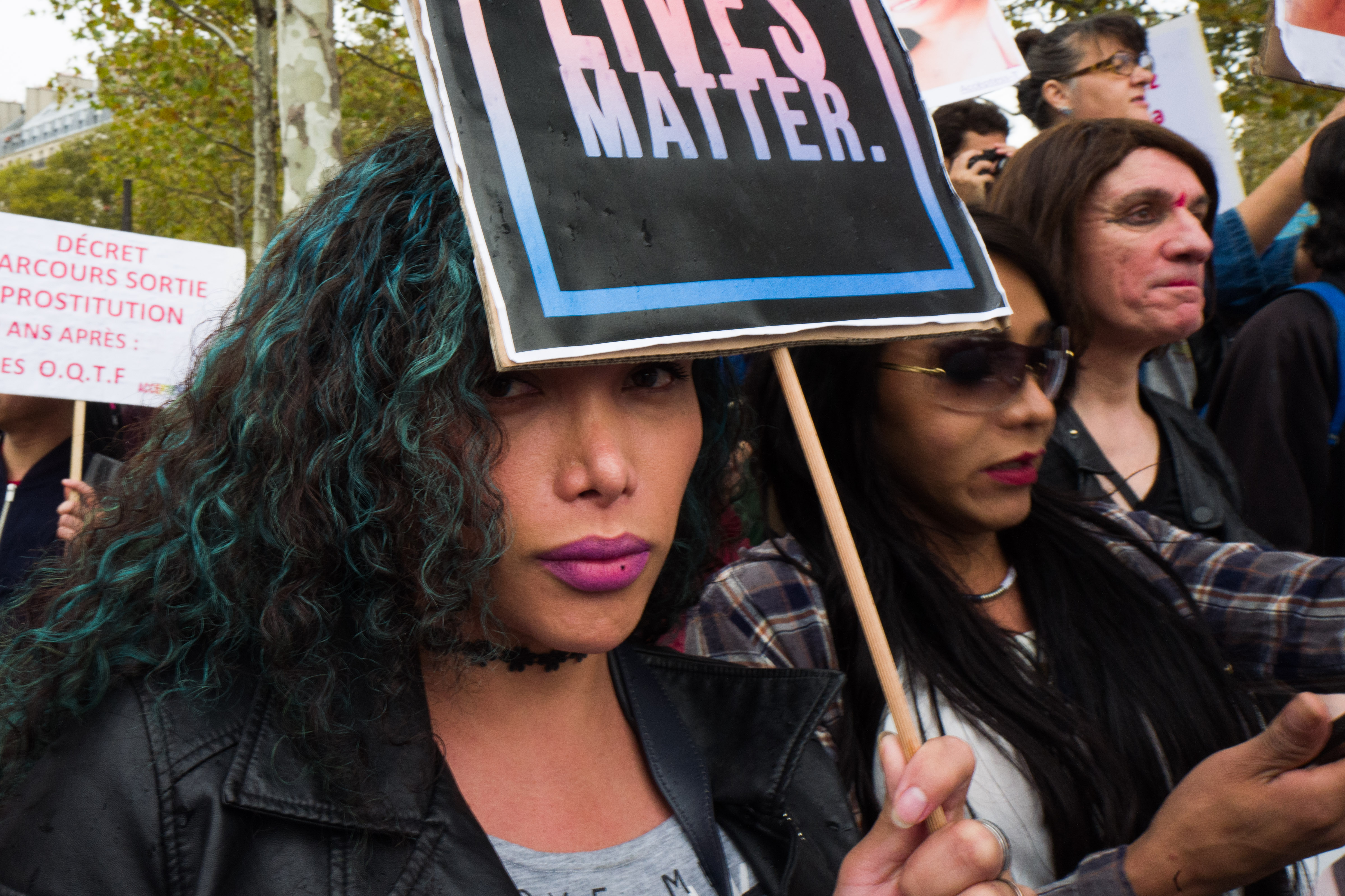 Comment les prostituées trans du bois de Boulogne se défendent