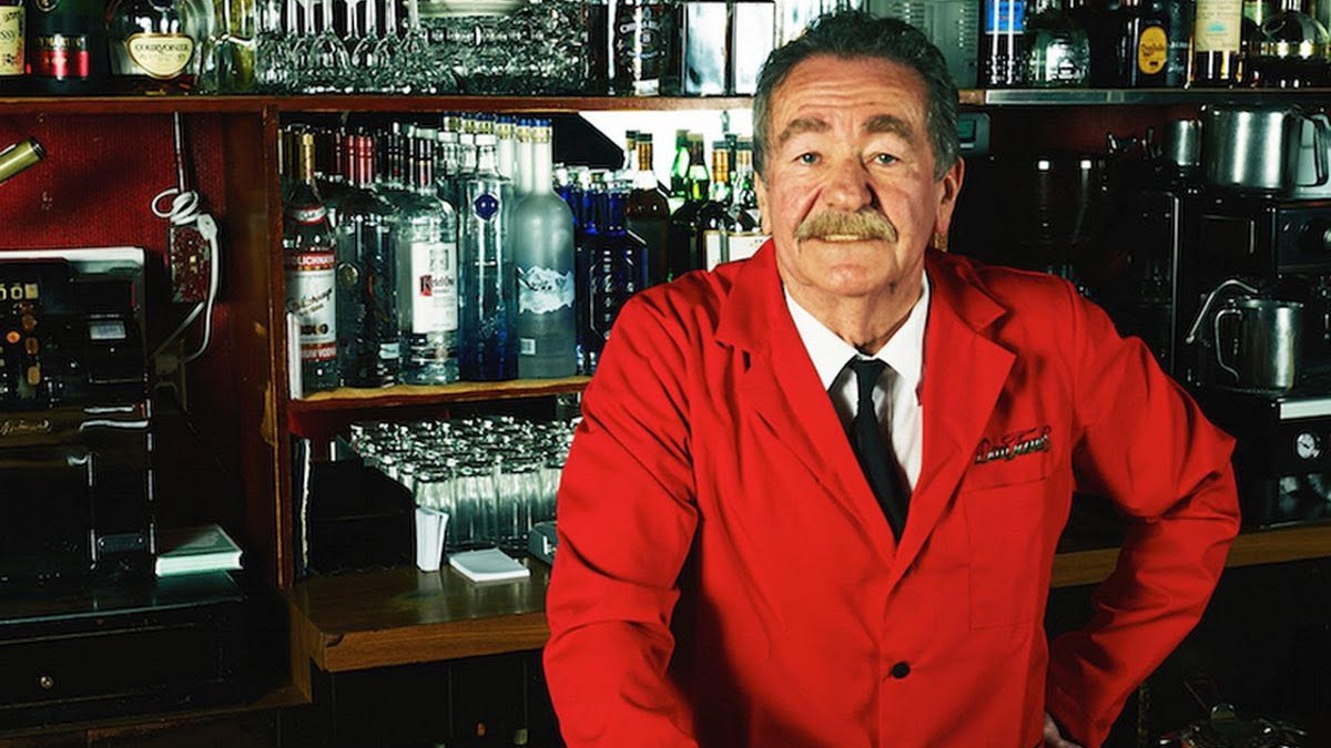 Last Call Dan Tana's Veteran Bartender Can Drink 20 Shots a Night and