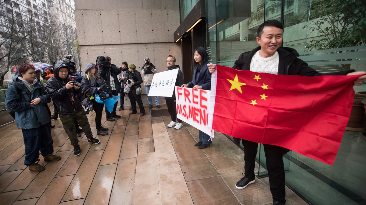 Huawei Cfo Meng Wanzhou Released On 10m Bail In Vancouver 