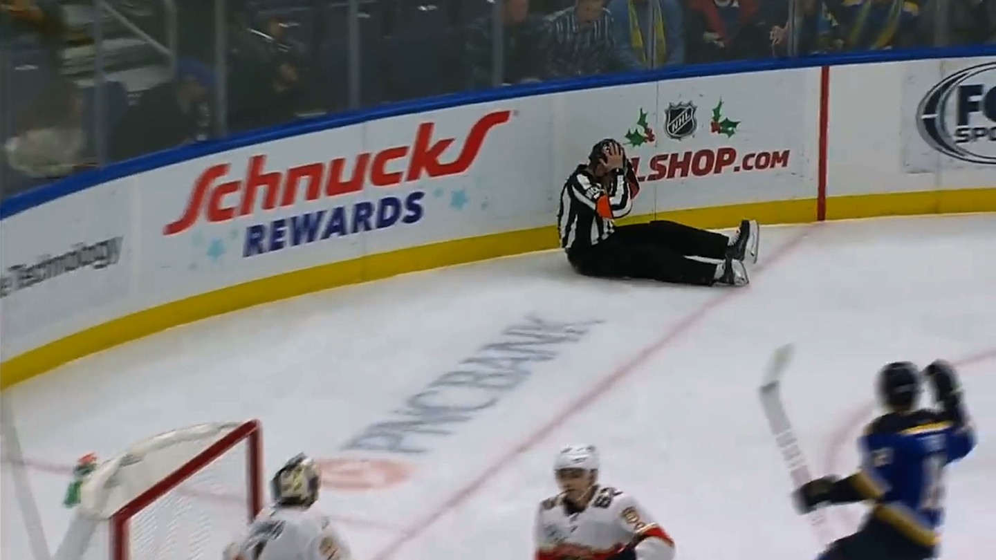 Blues goal disallowed after puck ricochets into the net off referee Tim  Peel's, uh, banana