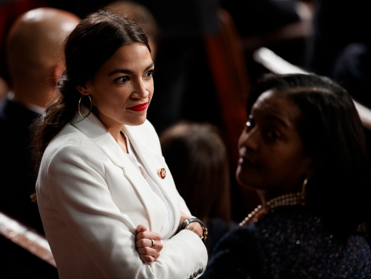 “Completely disgusting behavior”: AOC goes after Daily Caller over fake ...