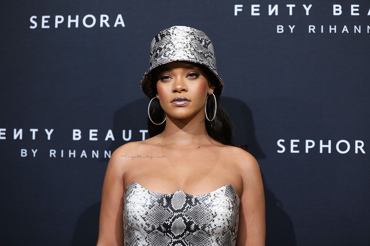 Rihanna S Lvmh Deal Is Hopefully The Future Of Fashion Garage