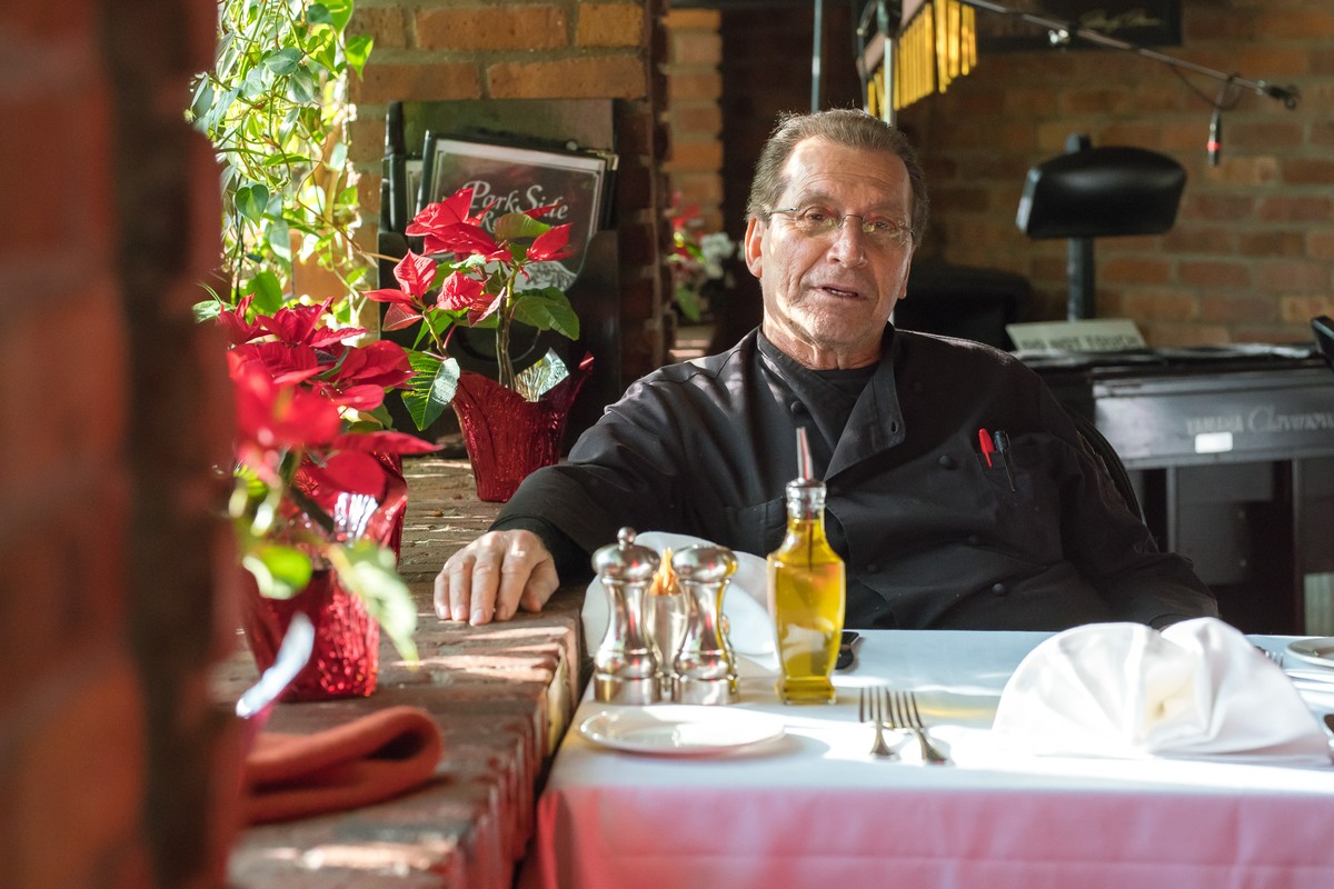 Park Side Restaurant | Dining with One of NYC’s Most Infamous Mafiosi