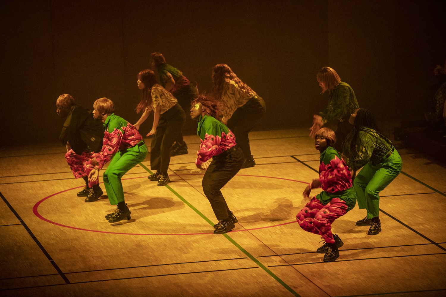 LVMH on X: .@kenzo presented #CollectionMemento3 during Fall/Winter  2018-19 Paris Fashion Week featuring a floral theme and relaxed  silhouettes, inspired by Le Douanier Rousseau. #FashionWeek #PFW18    / X