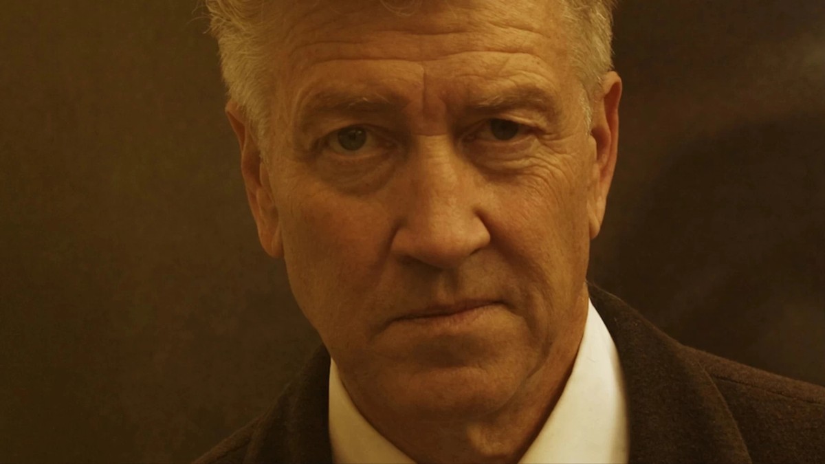 David Lynch is offering film classes