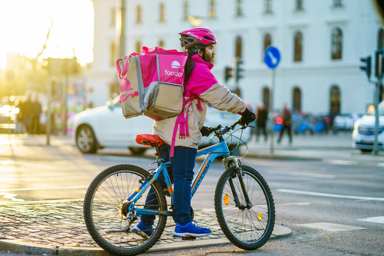Foodora Couriers Want To Be Among First Gig Economy Workers To Unionize In Canada