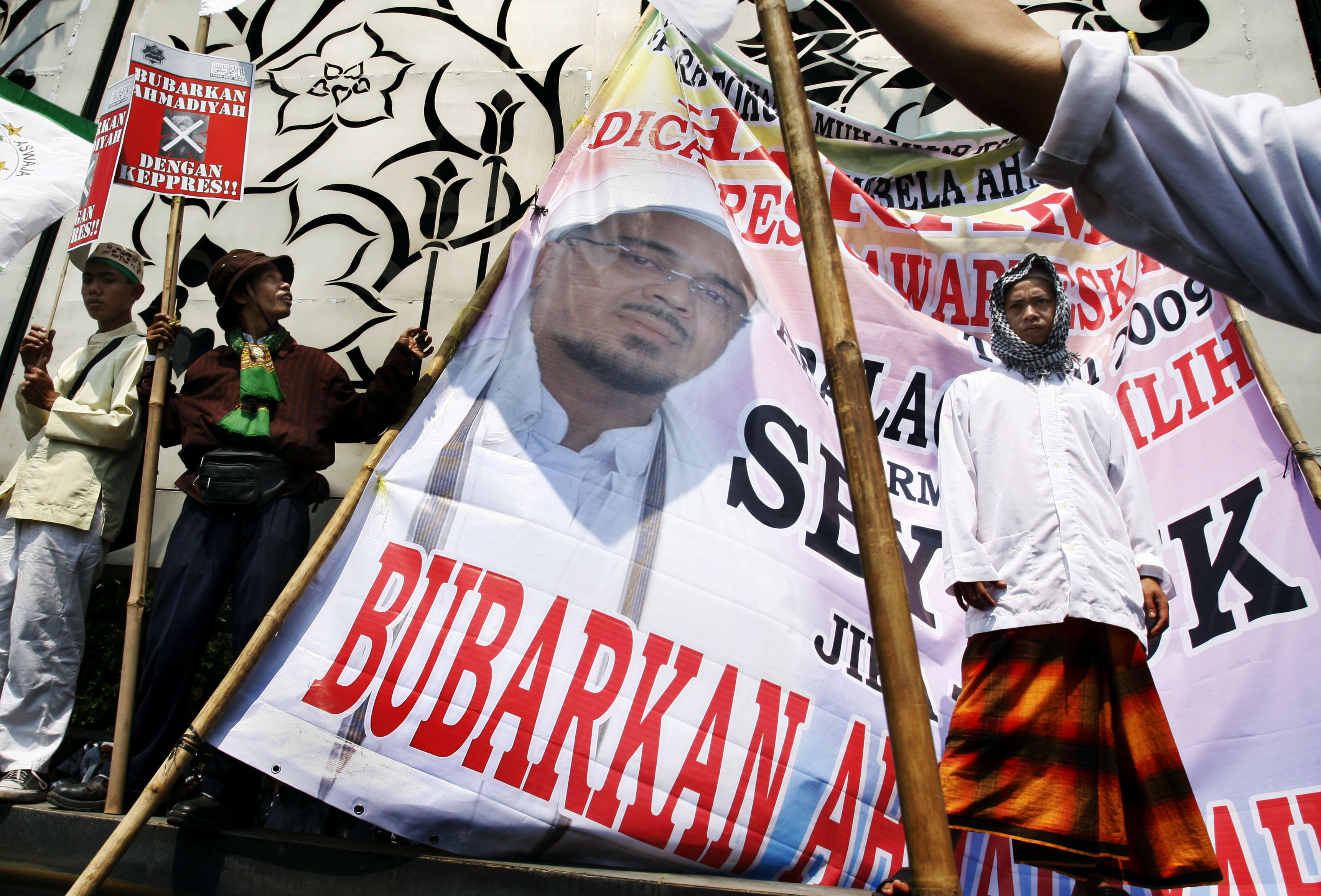 People Are Calling For The Disbandment Of Indonesia’s Radical Islamist ...