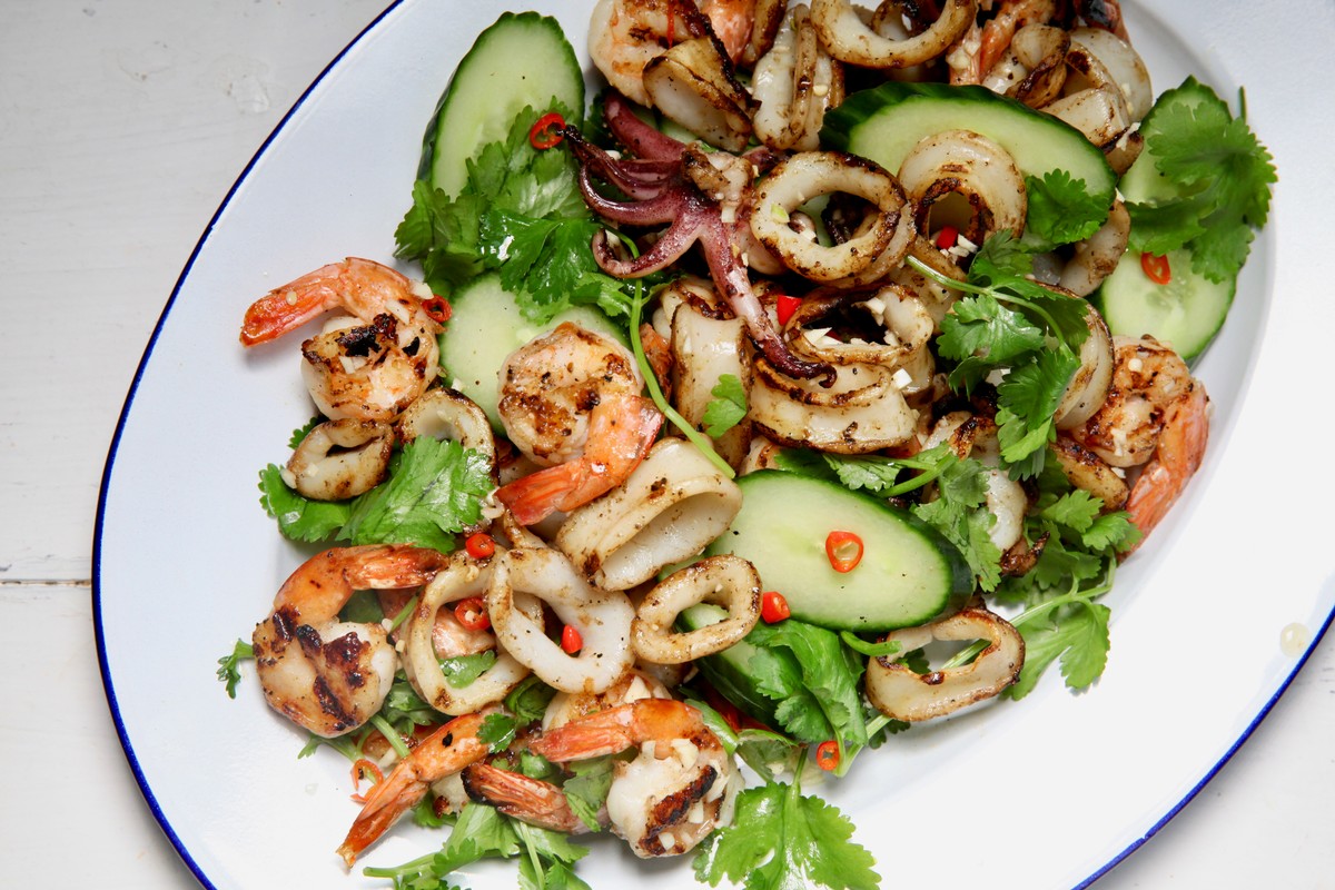 Grilled Squid and Shrimp with Fish Sauce Recipe - VICE