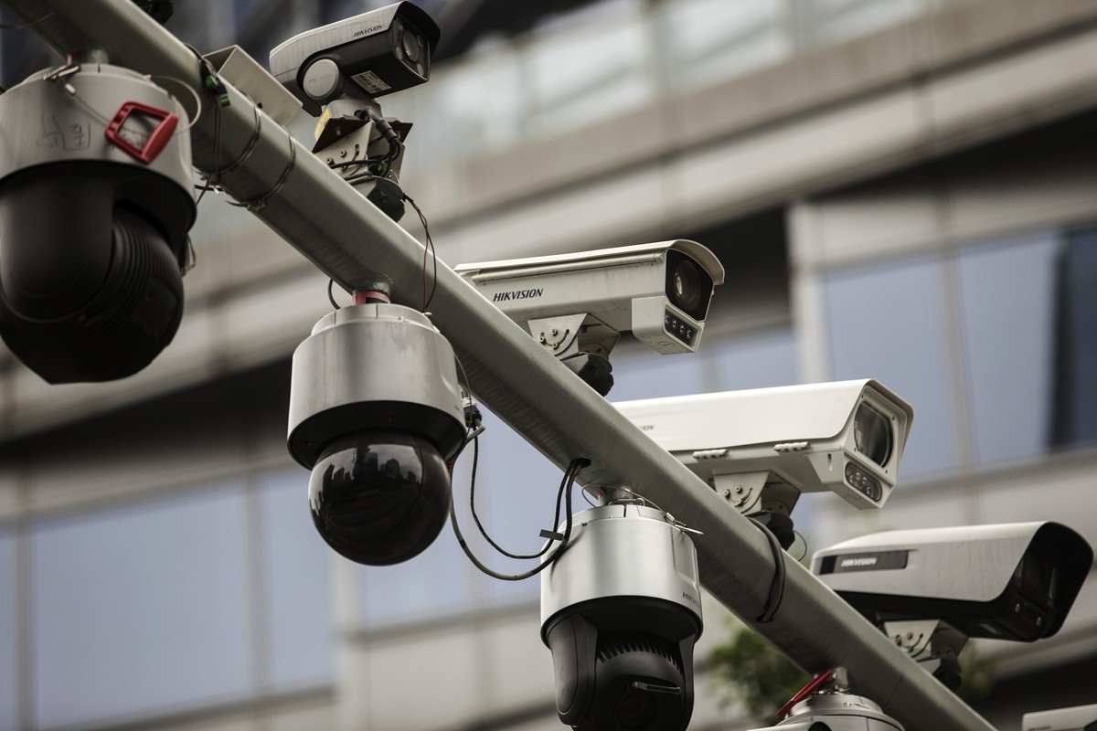 ai-has-made-video-surveillance-automated-and-terrifying-vice