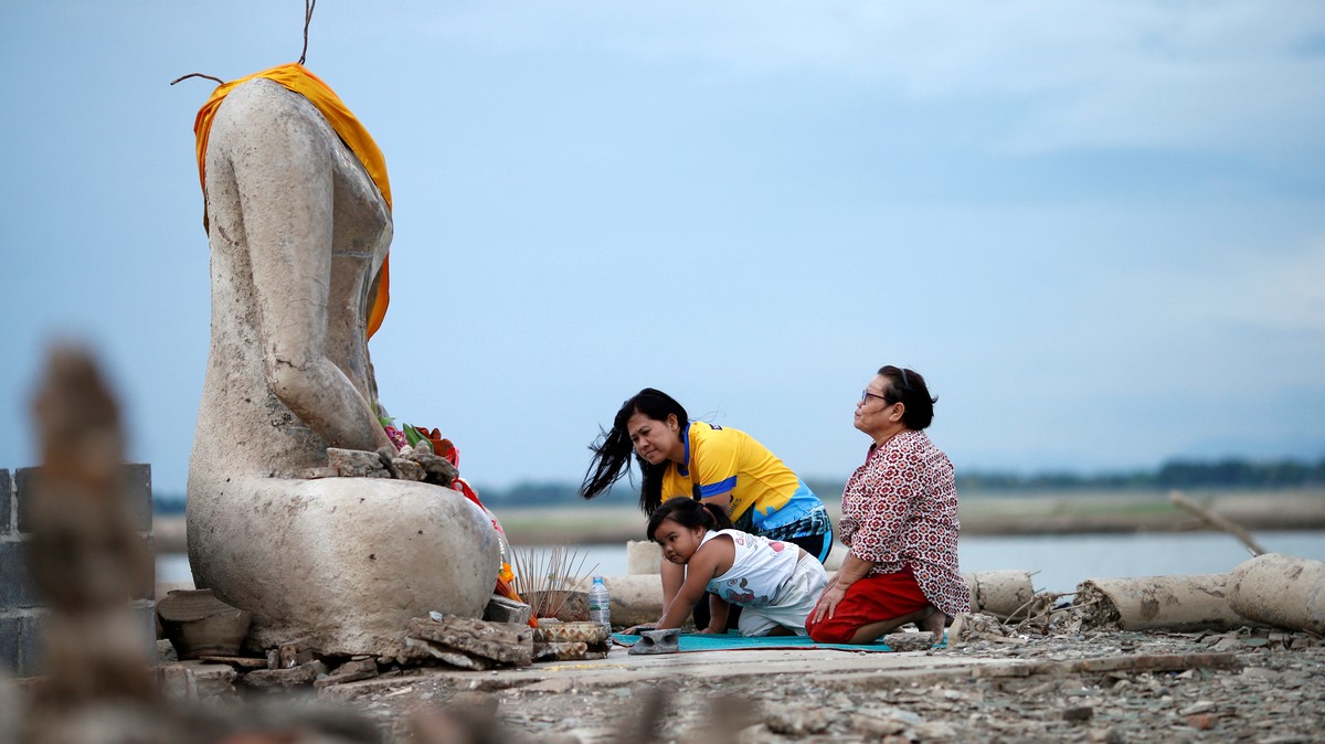 Drought in Thailand Reveals Lost Temple That Was Submerged Under Water