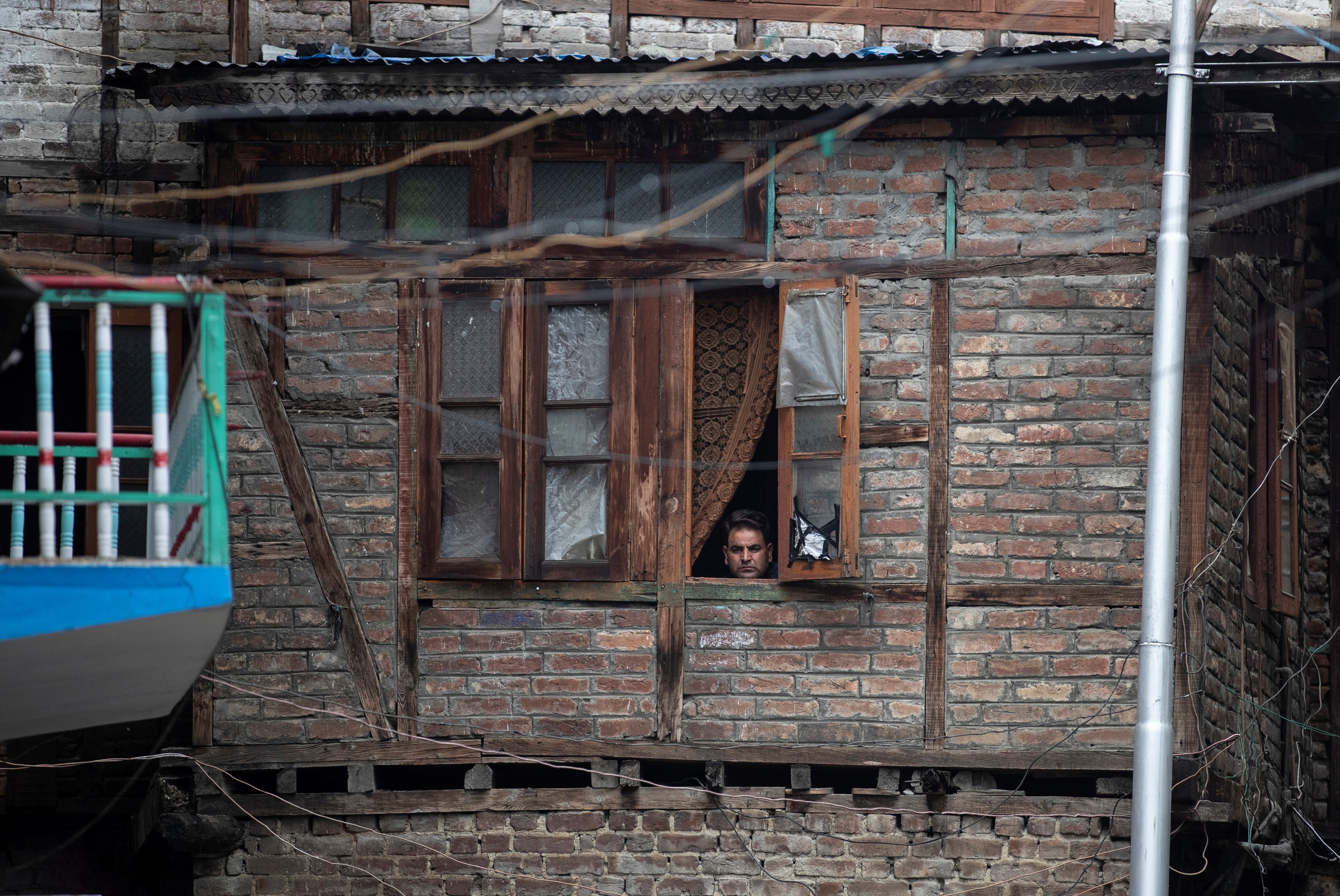 We Spoke to Kashmiri Women Whose Husbands and Sons Have Been Detained in  Mass Arrests