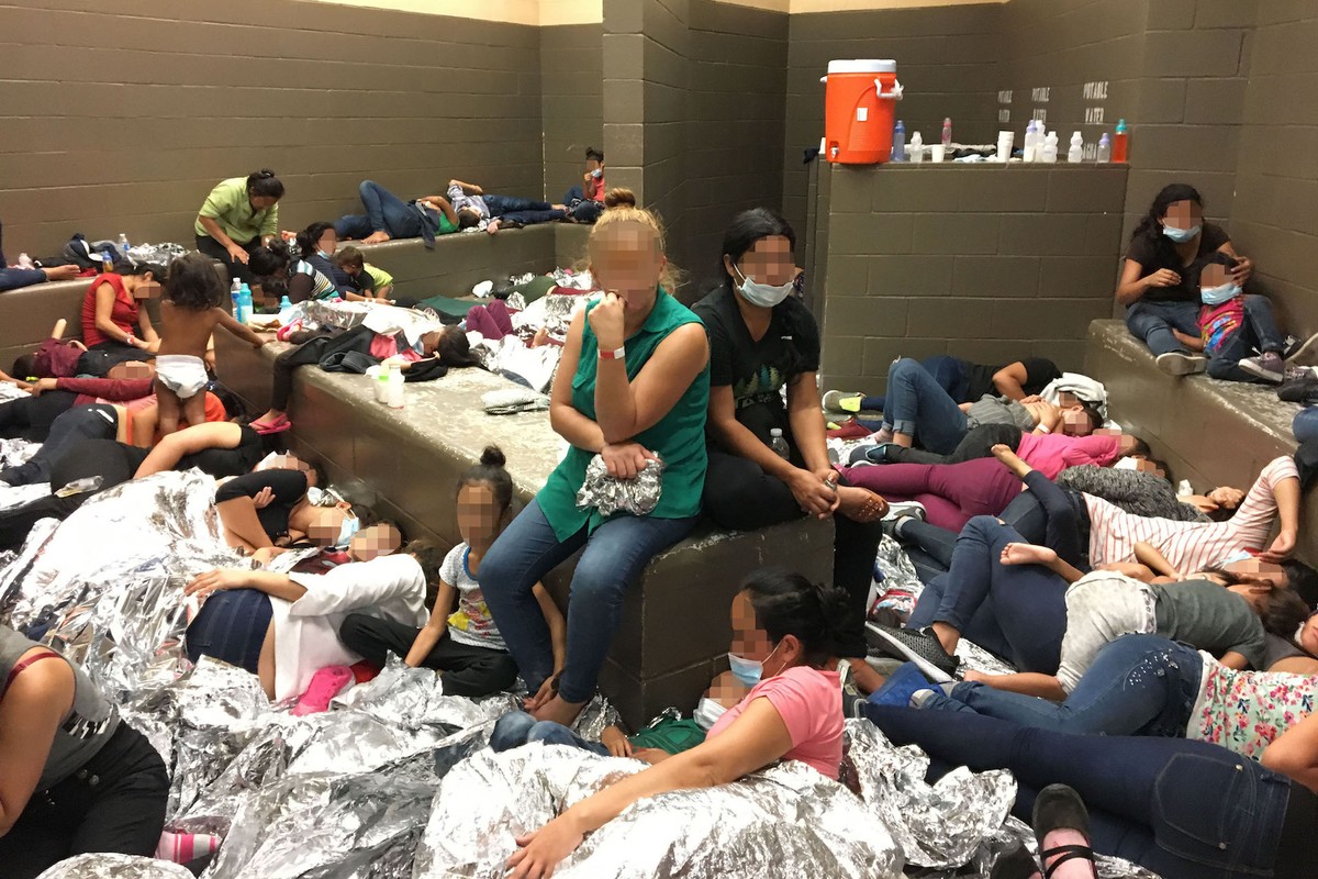 Border Patrol Won’t Give the Flu Vaccine to Detained Kids, Report Says