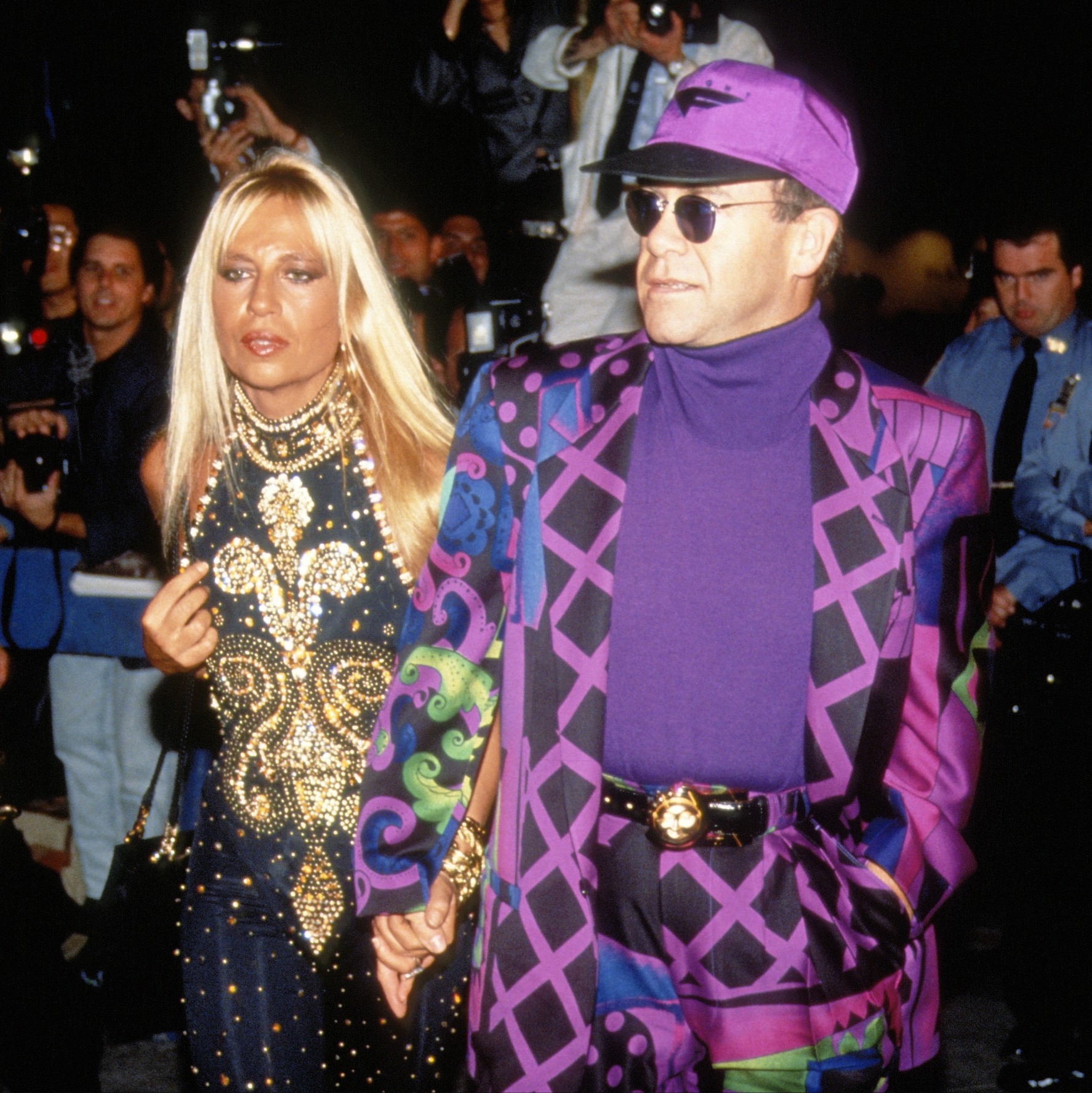 verbanning som vliegtuigen 7 of Donatella Versace's most iconic outfits