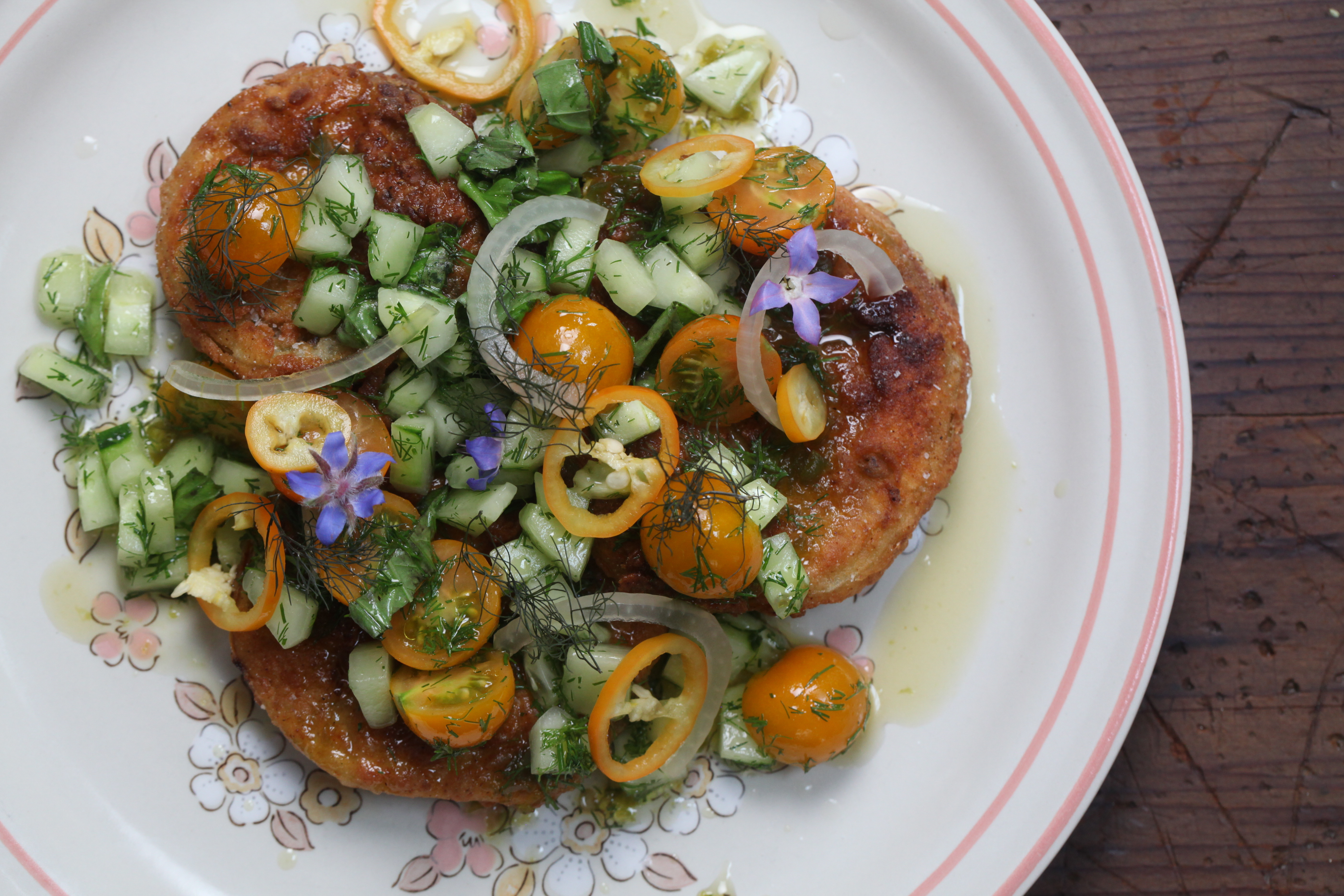 These Easy Fried Green Tomatoes Will Keep Summer Going