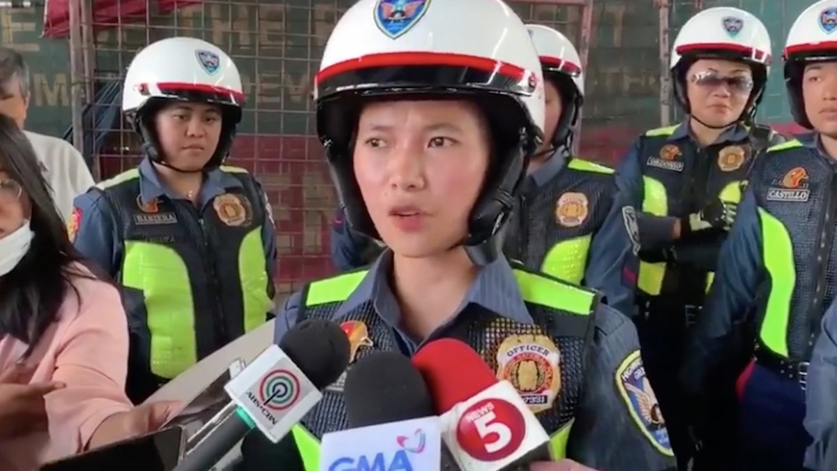 The Philippines Is Deploying 'Really Pretty' Female Officers to Distract Drivers from Traffic