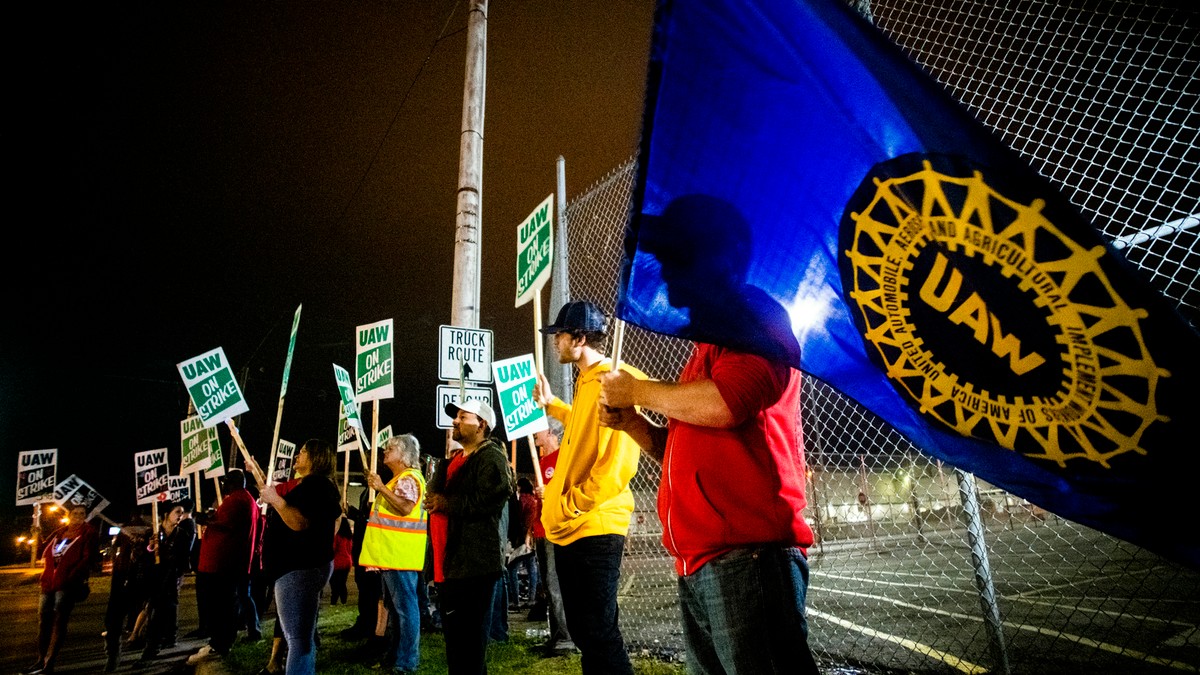 Tens of Thousands of GM Auto Workers Are on Strike Today. This Is Why.