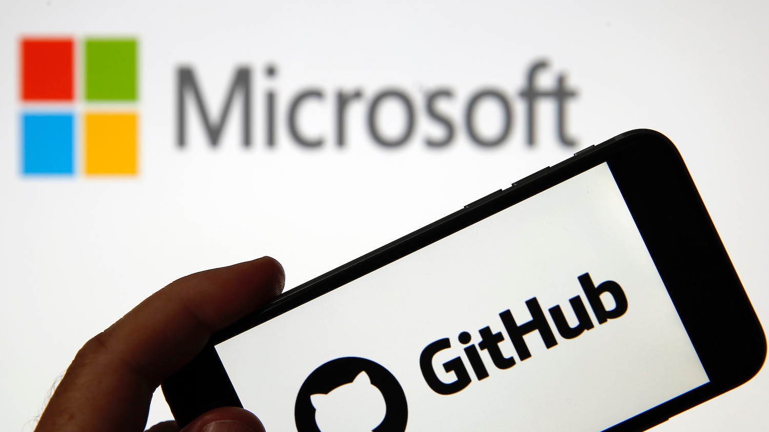 Github Ceo Says It Has To Follow Microsoft S Lead On Working With Ice