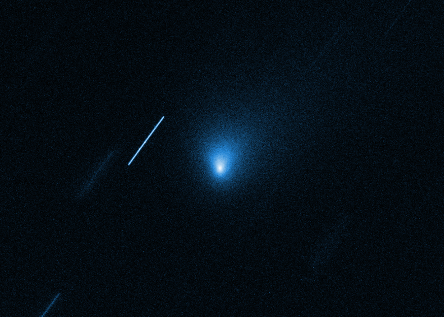 NASA Captured Stunning New Images of the Interstellar Comet in Our Solar System image