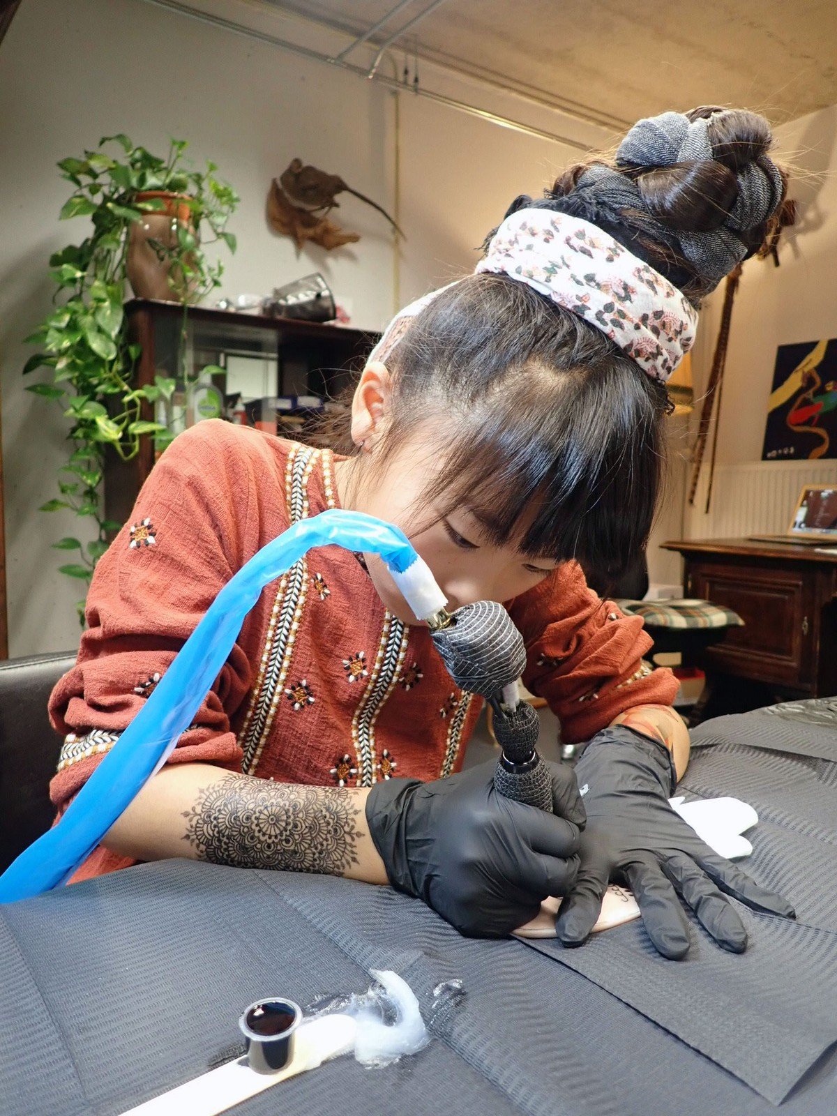 10歳のタトゥーアーティスト Noko 大人になってもタトゥーをやってたいな