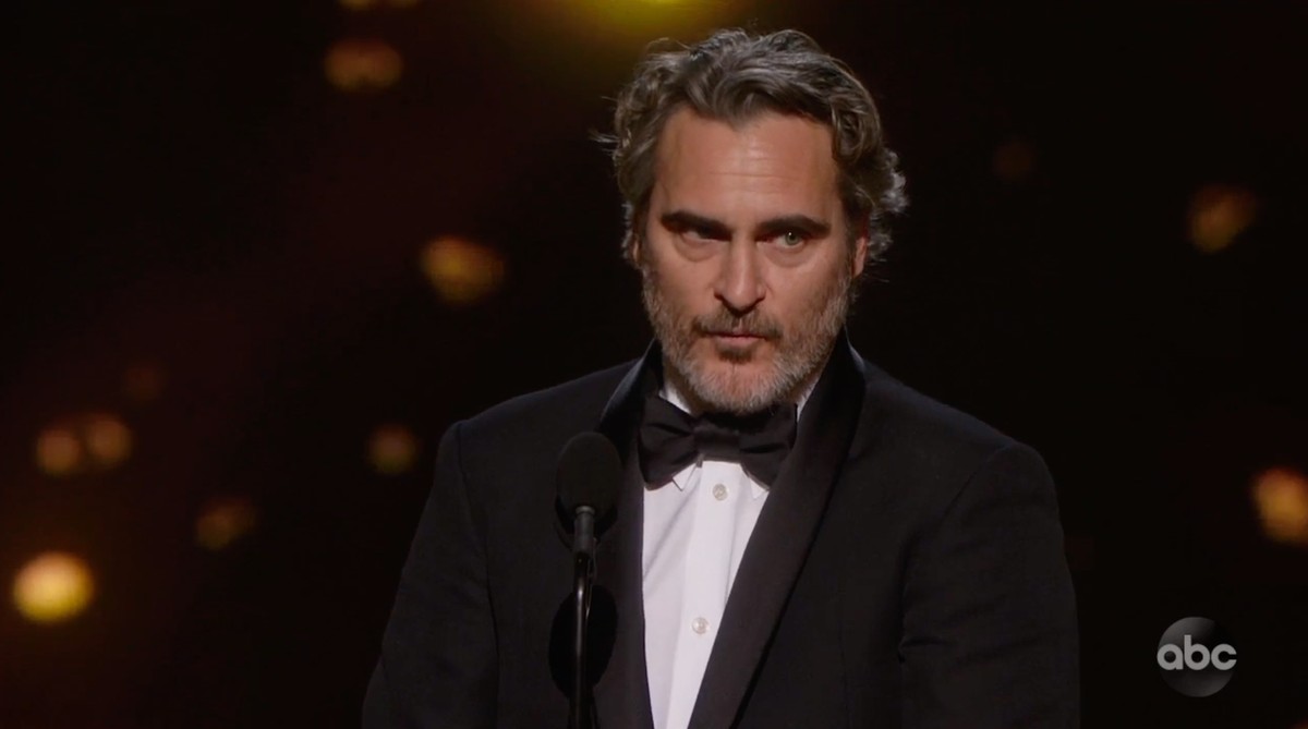 Watch Joaquin Phoenix Accept the Oscar for Best Actor for His ...