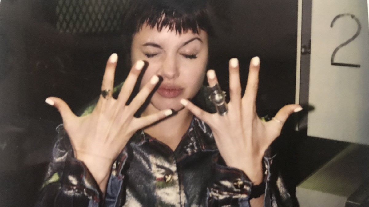 Accidental Style Icon: Angelina Jolie in "Hackers" - GARAGE