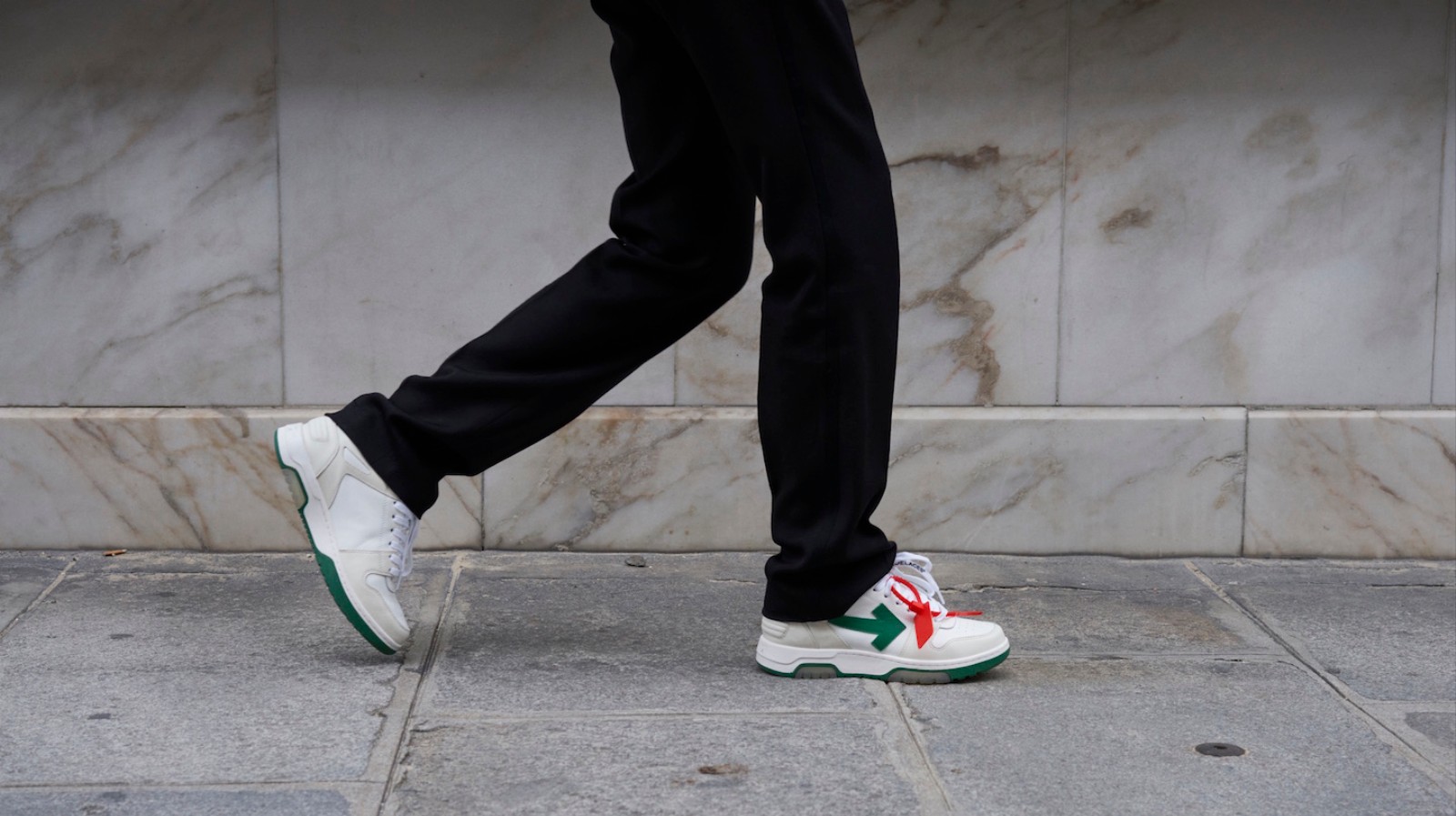 Off-White Out of Office sneaker on the street | BountyCanarias