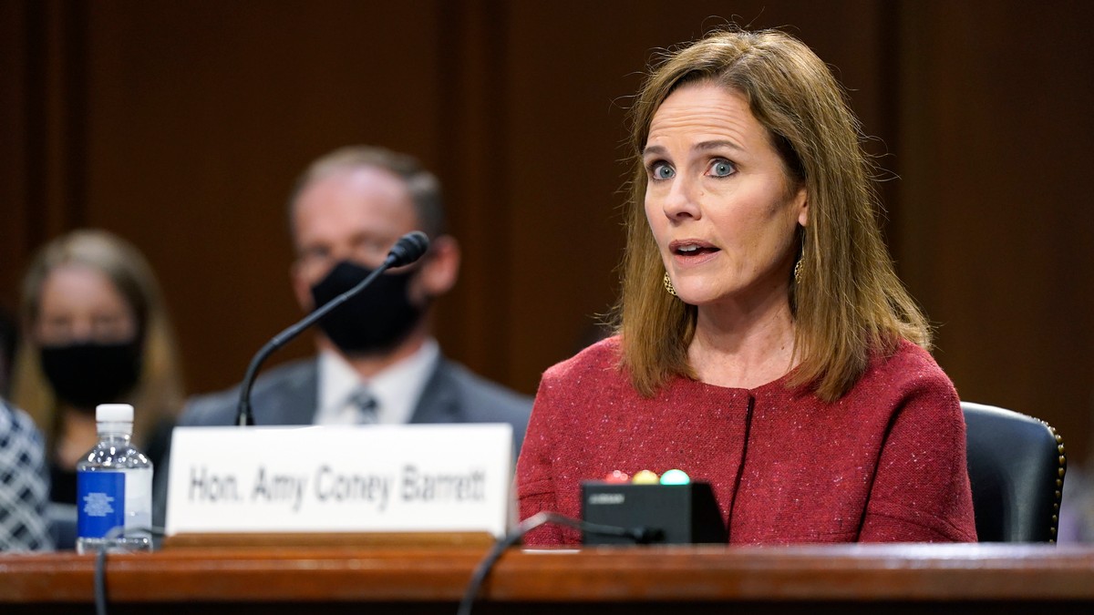 Amy Coney Barrett Was 'Not Aware' the Group She Spoke For 5 Times Tried ...