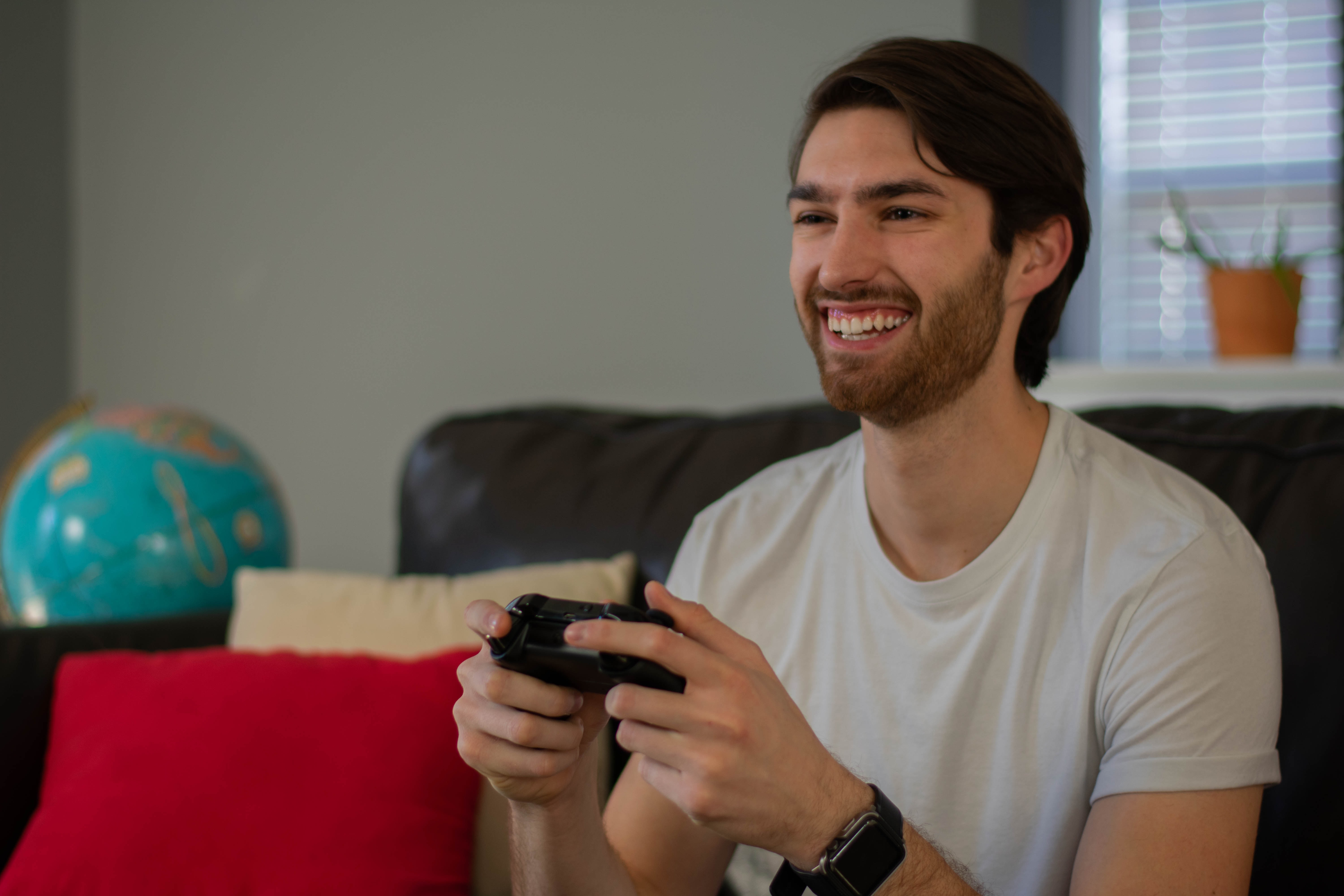 Gaming does not appear harmful to mental health, unless the gamer can't  stop - Oxford study